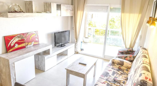 Apartment With one Bedroom in Salou, With Pool Access and Terrace - 40