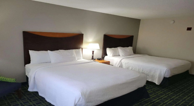 Четырёхместный номер Standard City Express By Marriott Shepherdsville Louisville