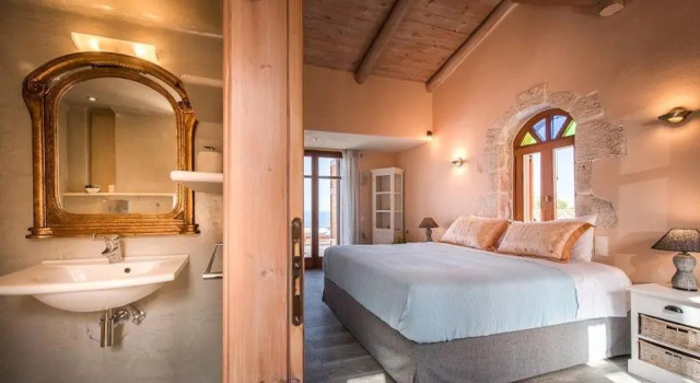 Extravagant Zante Villa Villa Fantasia Great Sea Views 2 Bedrooms, Забронировать Вилла Отели периферии Ионических островов с парковкой, Парковка