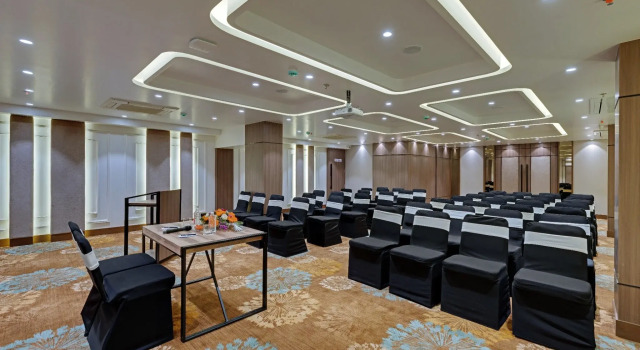 Click Hotel Andheri MIDC