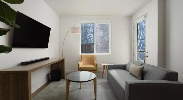 Апартаменты Sentral Alloy Midtown