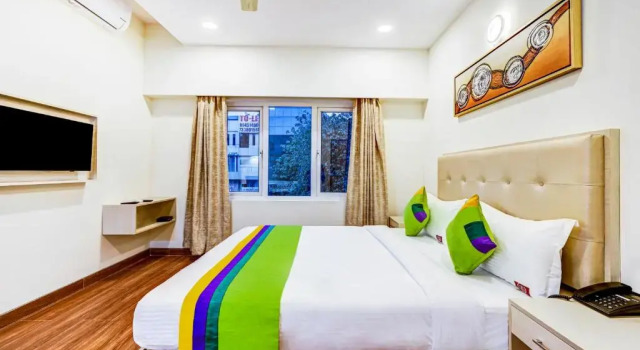 Номер Deluxe Treebo Galaxy Suites Near Yeshwanthpur Railway Station