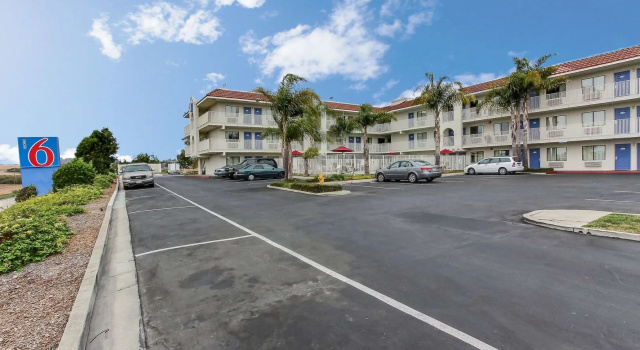 Hotel B5 Watsonville, CA - Monterey Area