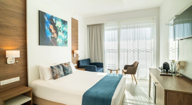 Gaia Sun N Blue Hotel