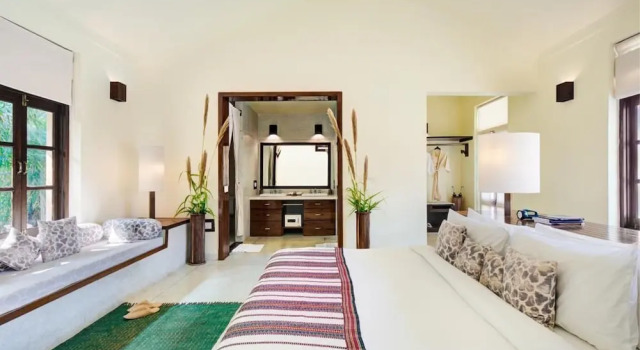 Люкс Bijapur Lodge