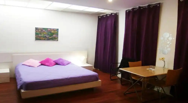 Трёхместный номер Standard с видом на внутренний двор Habitacions Sant Pere Claver