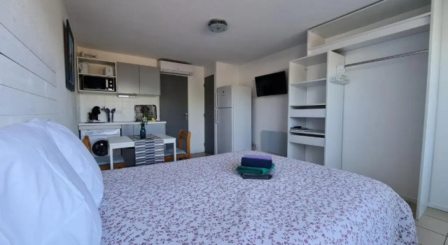 Studio climatisé 1 à 4 personnes vue mer, Book Apartment Le Grau-du-Roi Camargue