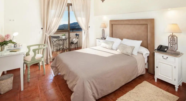 Двухместный номер Superior с балконом Hotel y Bungalows Balcón de Competa