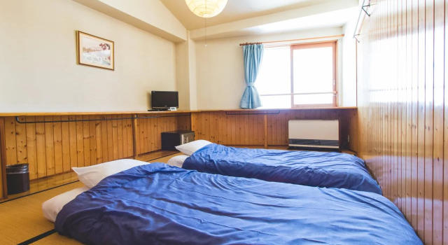 Silverhorn, Prenota Hotel Myoko 