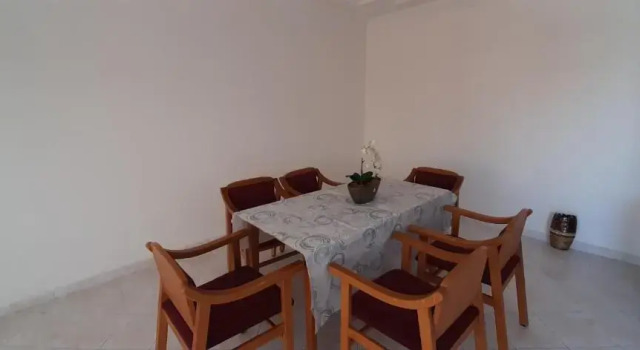 Апартаменты Appartement dans un immeuble familial près du corniche