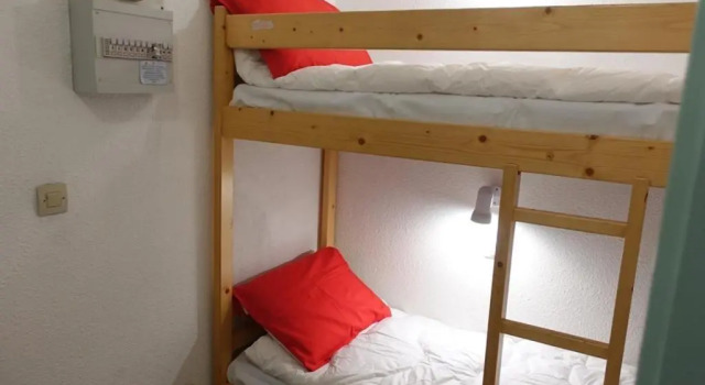 Appartement Arêches-Beaufort, 2 pièces, 4 personnes - FR-1-342-258, Забронировать Апартаменты/квартира Отели Ареш с бассейном, рядом с Горнолыжный подъемник Гран Мон, Бассейн
