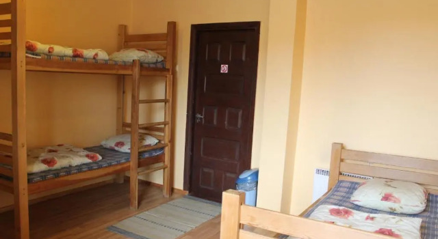 Кровать в общем номере (женский номер) Fortuna Hostel