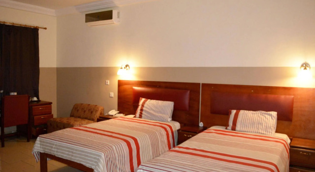 Kunta Kinte Hotel