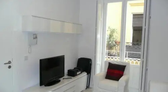 Apartamento Hiedra mid term mercado central, Забронировать Апартаменты/квартира Сьютат Белла 