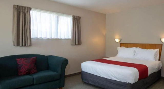 Апартаменты Executive Ashburtons Regency Motel