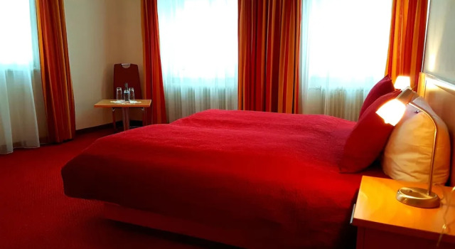Hotel Restaurant Schwarzer Adler, Réserver Hôtel Bad Saulgau Bade-Wurtemberg