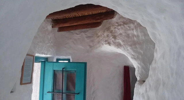 Al Jatib, Reservar Hotel Baza Granada