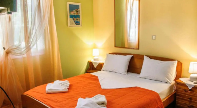 Номер Economy Christina Rooms