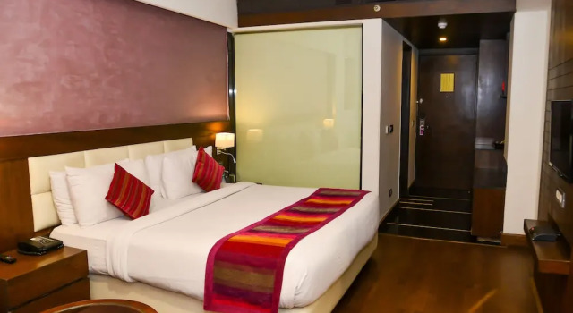 Номер Premium Hotel Almeida