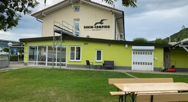 Rhein-Camping Waldshut, Reserva ahora Hotel Hoteles en Baden-Wurtemberg con aparcamiento, Aparcamiento