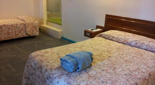 Charlton Motel, Buchen Sie Motel Charlton Victoria
