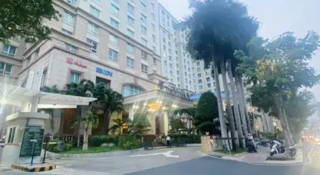 M Saigon Apartment-The Manor 2, Забронировать Апартаменты/квартира Отели Куан-Бинь-Тхань с бассейном, Бассейн