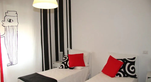 Que Sera Sera, Rezervovat Hotel Hotely v Lazio s parkováním, Parkování