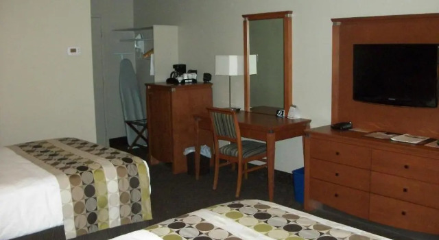 Номер Deluxe Quality Inn Rouyn-Noranda