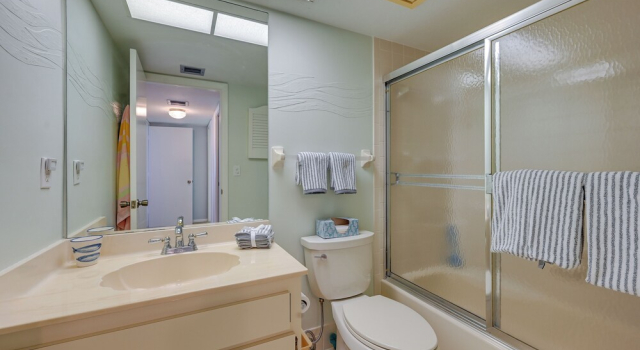 Апартаменты Marco Island Condo w/ Ocean Views + Resort Perks!
