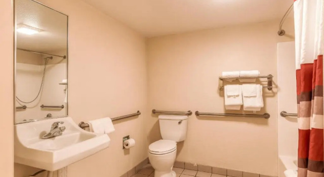 Четырёхместный номер Standard Red Roof Inn Amarillo West