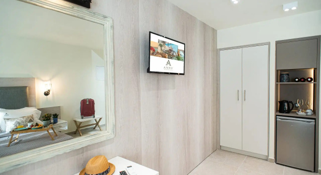Полулюкс Deluxe Annys Residences & Suites