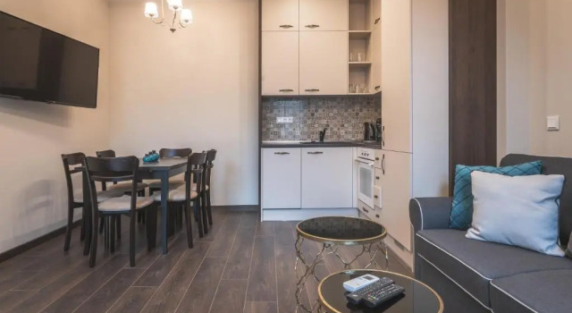 Апартаменты 1001 Nights ~ in a Beautiful Two-Bedroom Apartment