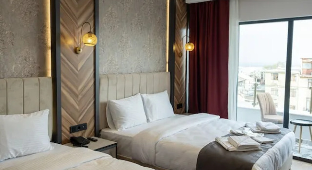 Трёхместный номер Standard Отель Linda Port Hotel