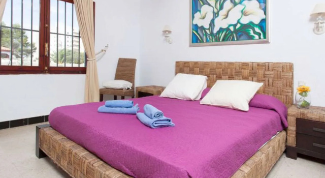 Villa Arcada by Interhome, Забронировать Вилла Виллы Монроч-дел-Камп, рядом с Canina Punta del Riu Beach, Вилла