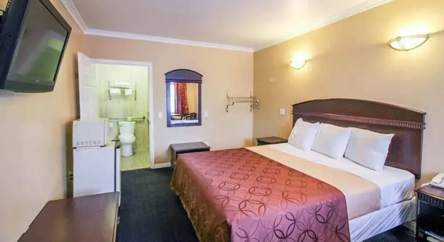 Carlton Motor lodge