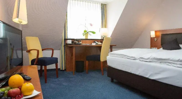 Номер Standard Отель Amedia Frankfurt Russelsheim Trademark Collection by Wyndham