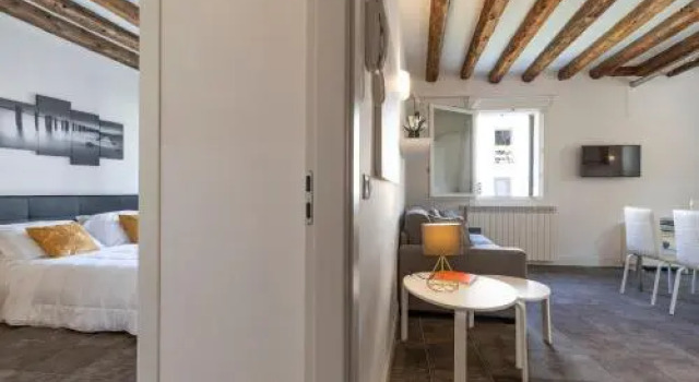 Cannaregio Apartments Faville, Забронировать Апартаменты/квартира Апартаменты Венеции, рядом с Железнодорожный вокзал Венеция Санта Лючия, Апартаменты/квартира
