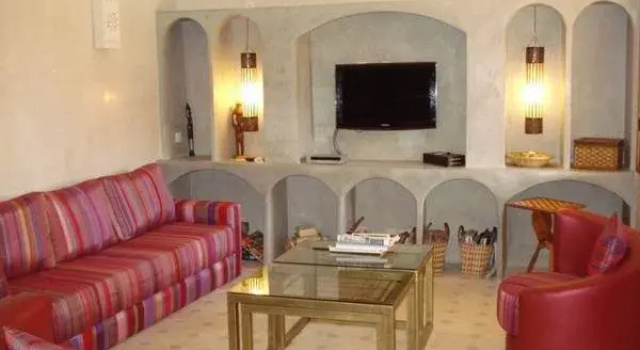 Riad Janoub