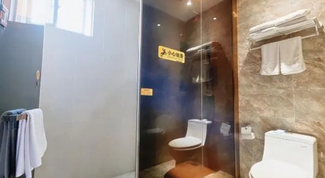 Люкс Hanzhong Ambassador Hotel