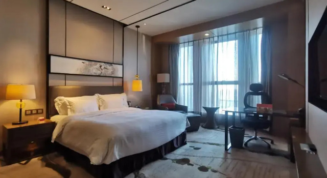 Двухместный номер Premium Crowne Plaza Tianjin Meijiangnan by IHG