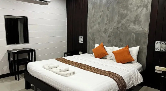 Двухместный номер Standard с балконом Thanawong Pool Villa