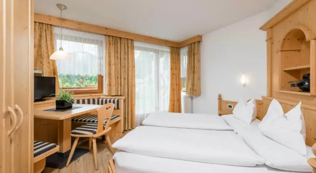 Апартаменты Miraval NaturHotel
