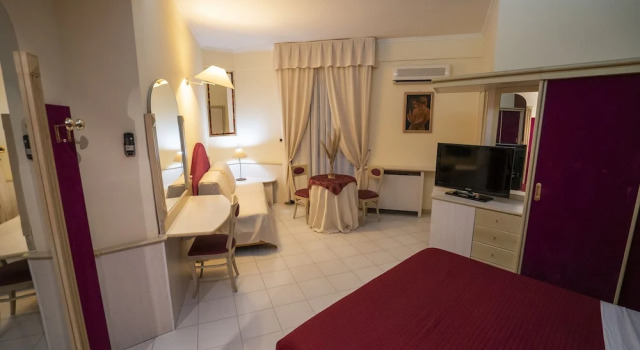 Двухместный номер Standard Kristall Palace Hotel