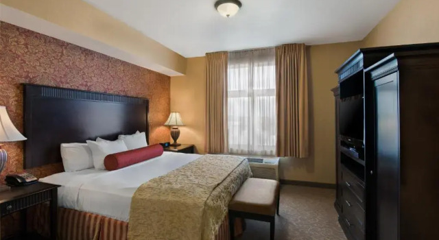 Двухместный люкс Oxford Suites Boise