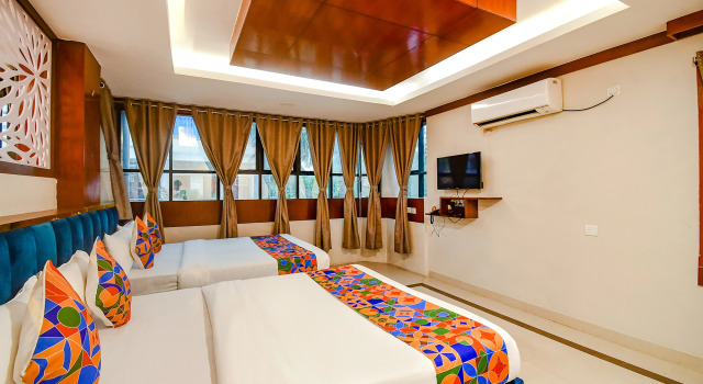Люкс Treebo Greenland Grand