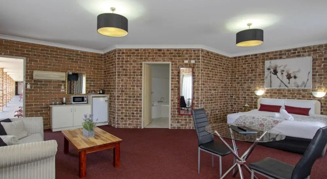 Richmond Motor Inn, Забронировать Отель Баллина Byron Bay Region, рядом с Окружная больница Баллины