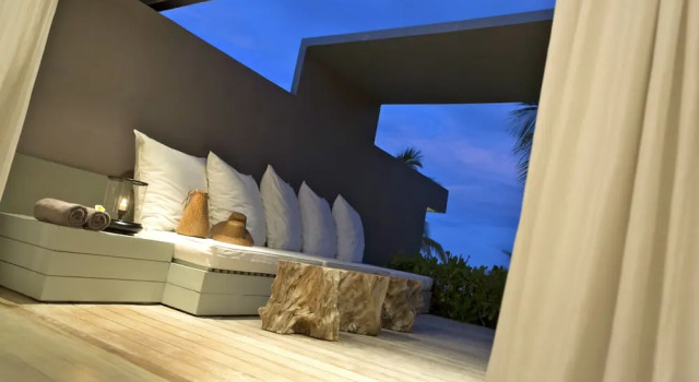 Люкс Luxury 5-Star Boutique Hotel The Lombok Lodge