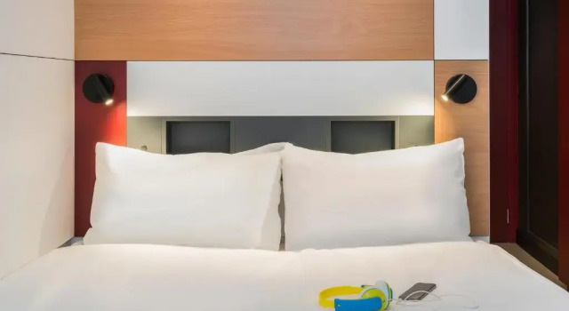 Трёхместный номер Standard ibis budget Brugge Jabbeke