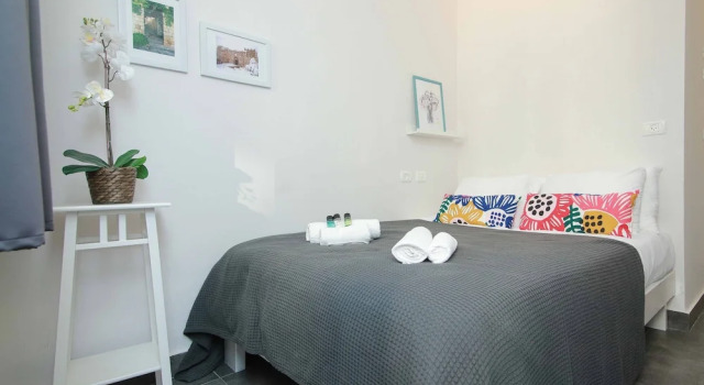 Gabriel Apartments - Jaffa Street - Next To Market, Забронировать Апартаменты/квартира Отели Иерусалима с парковкой, рядом с Площадь Сиона, Парковка