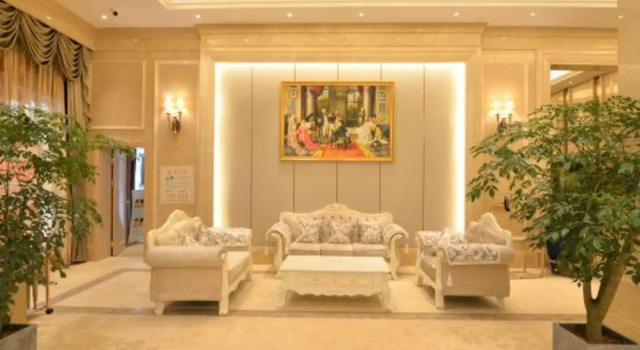 Vienna International Hotel (Luzhou High-speed Railway Station Southwest Trade City), Rezerwuj Hotel Luzhou Sichuan
